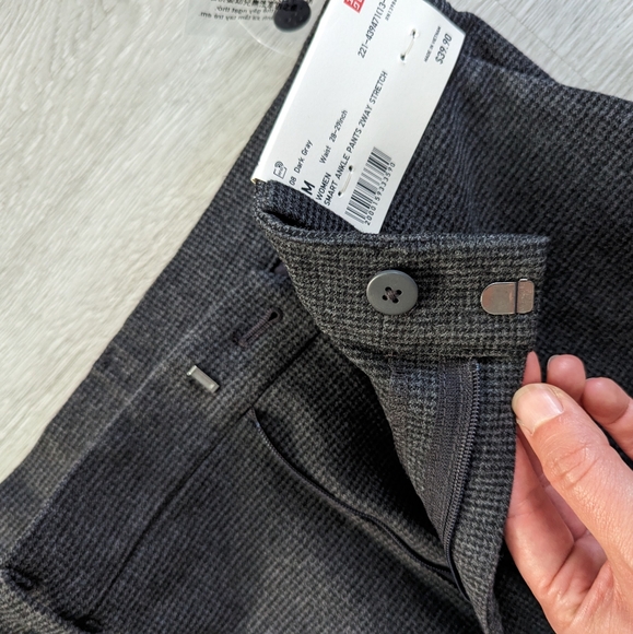 NWT UNIQLO Dark Gray smart ankle 2way stretch dress pant size medium M (28-29) - Picture 7 of 7